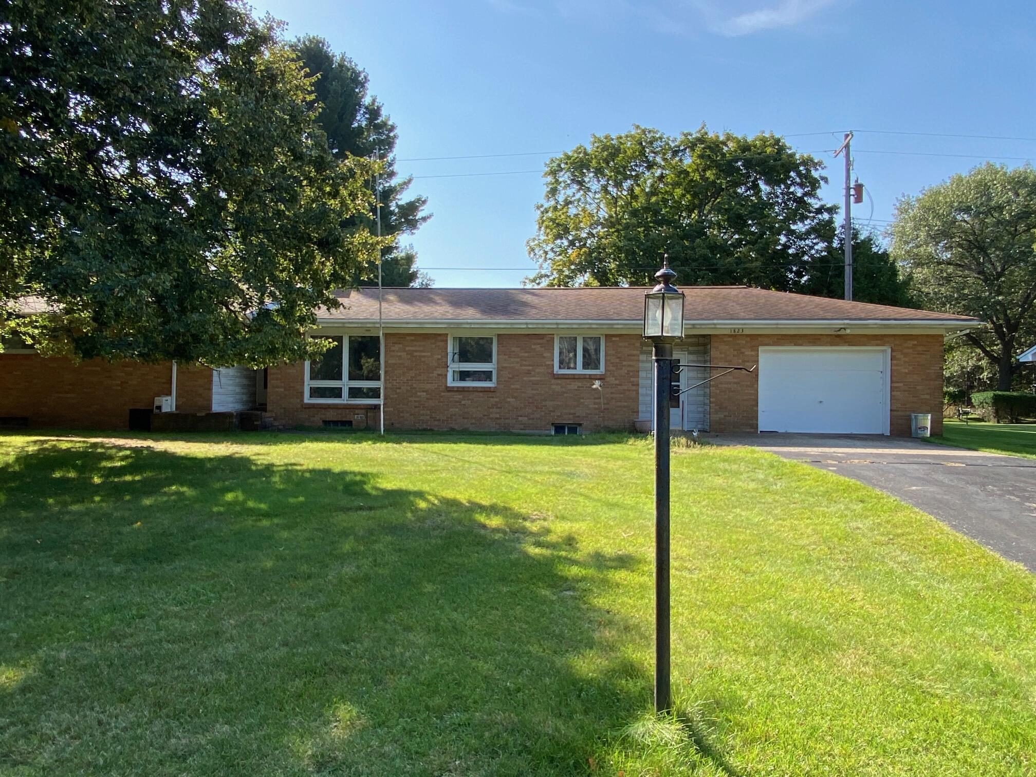 1823 Red Apple Road Manistee, MI 49660 - Photo 18 of 20 IMG_4518