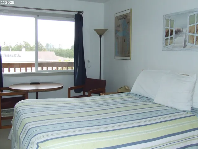 $50,000 | 304 Northwest 14th Street Northwest, Unit 207, Raymond, WA 98577