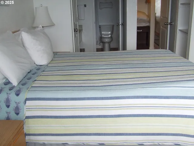 $50,000 | 304 Northwest 14th Street Northwest, Unit 207, Raymond, WA 98577