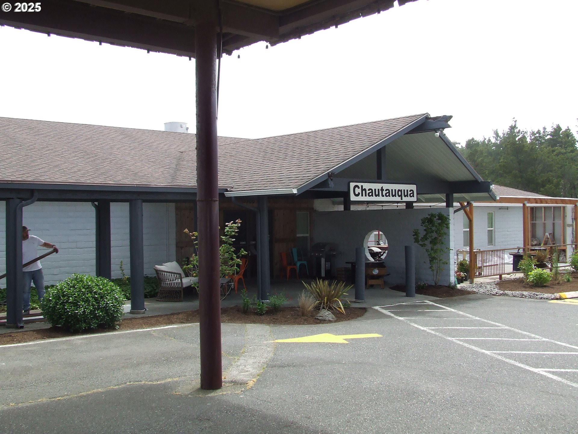 304 Northwest 14th Street Northwest, Unit 207 Raymond, WA 98577 - Photo 30 of 39