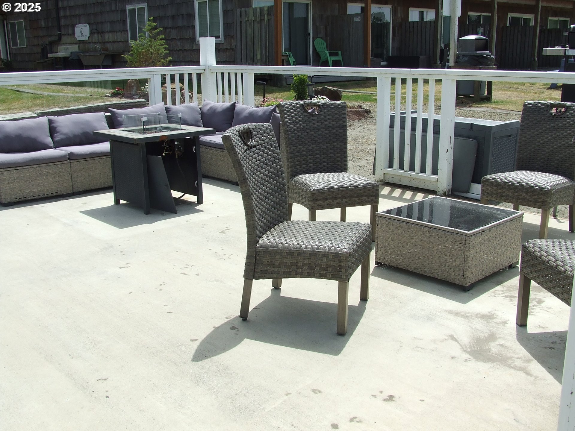 304 Northwest 14th Street Northwest, Unit 207 Raymond, WA 98577 - Photo 35 of 39