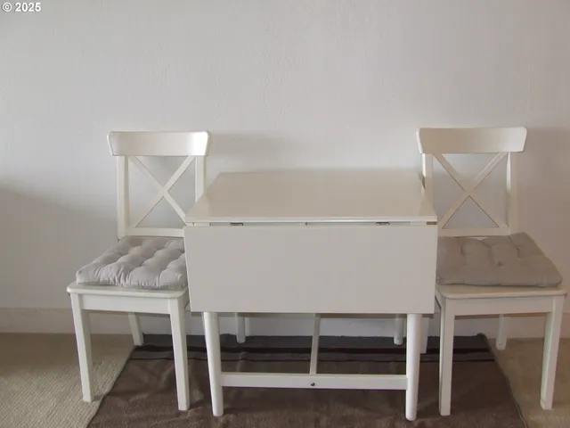 $50,000 | 304 Northwest 14th Street Northwest, Unit 207, Raymond, WA 98577