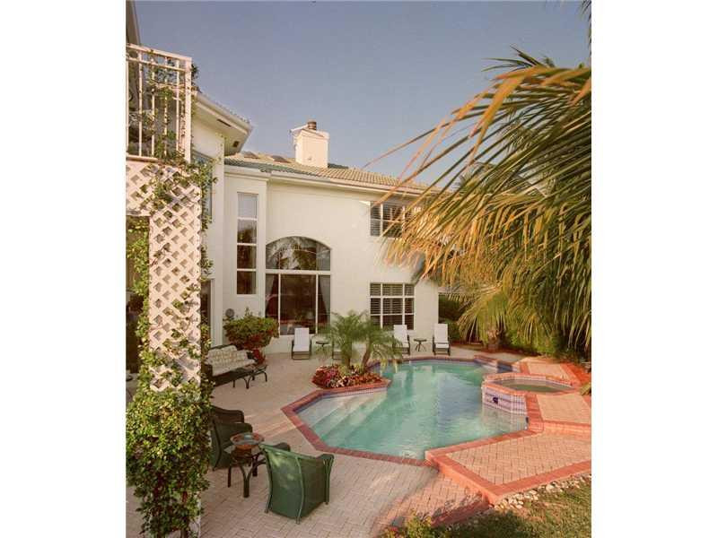 700 Northeast 38th Street Boca Raton, FL 33431 - Photo 2 of 4 Exterior Front