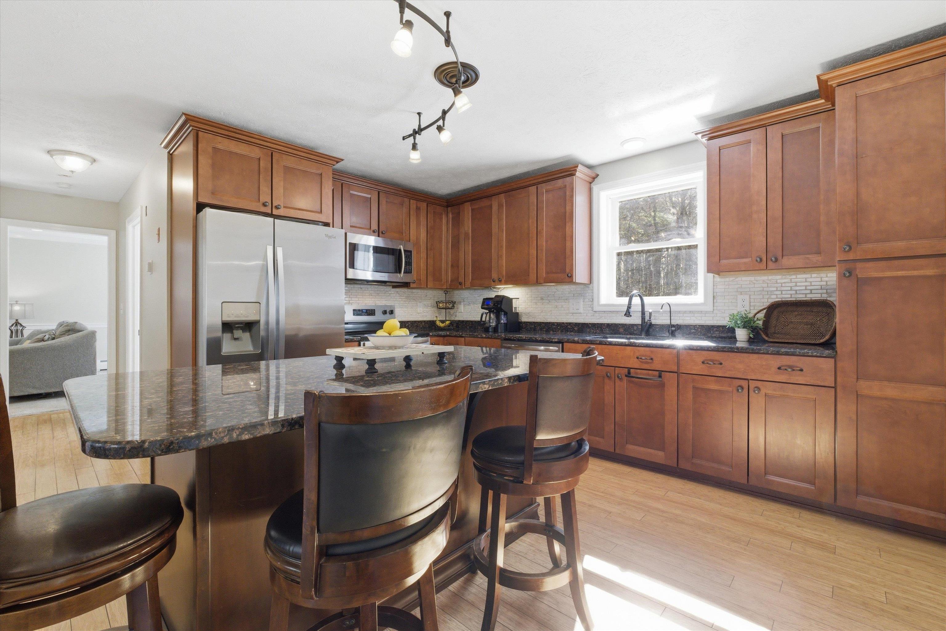 51 Scobie Road New Boston, NH 03070 - Photo 9 of 40