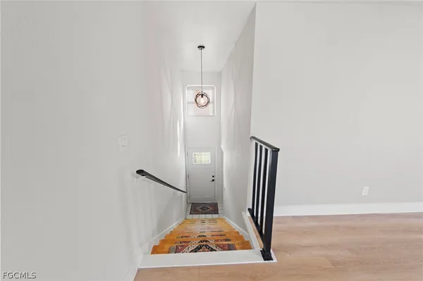 $2,150 | 1535 Trafalgar Lane, Unit C, Naples, FL 34116