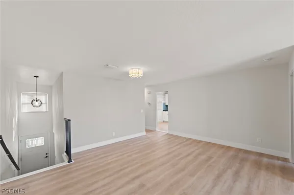 $2,150 | 1535 Trafalgar Lane, Unit C, Naples, FL 34116