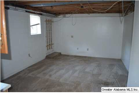 632 Woodbrook Road Birmingham, AL 35215 - Photo 12 of 14