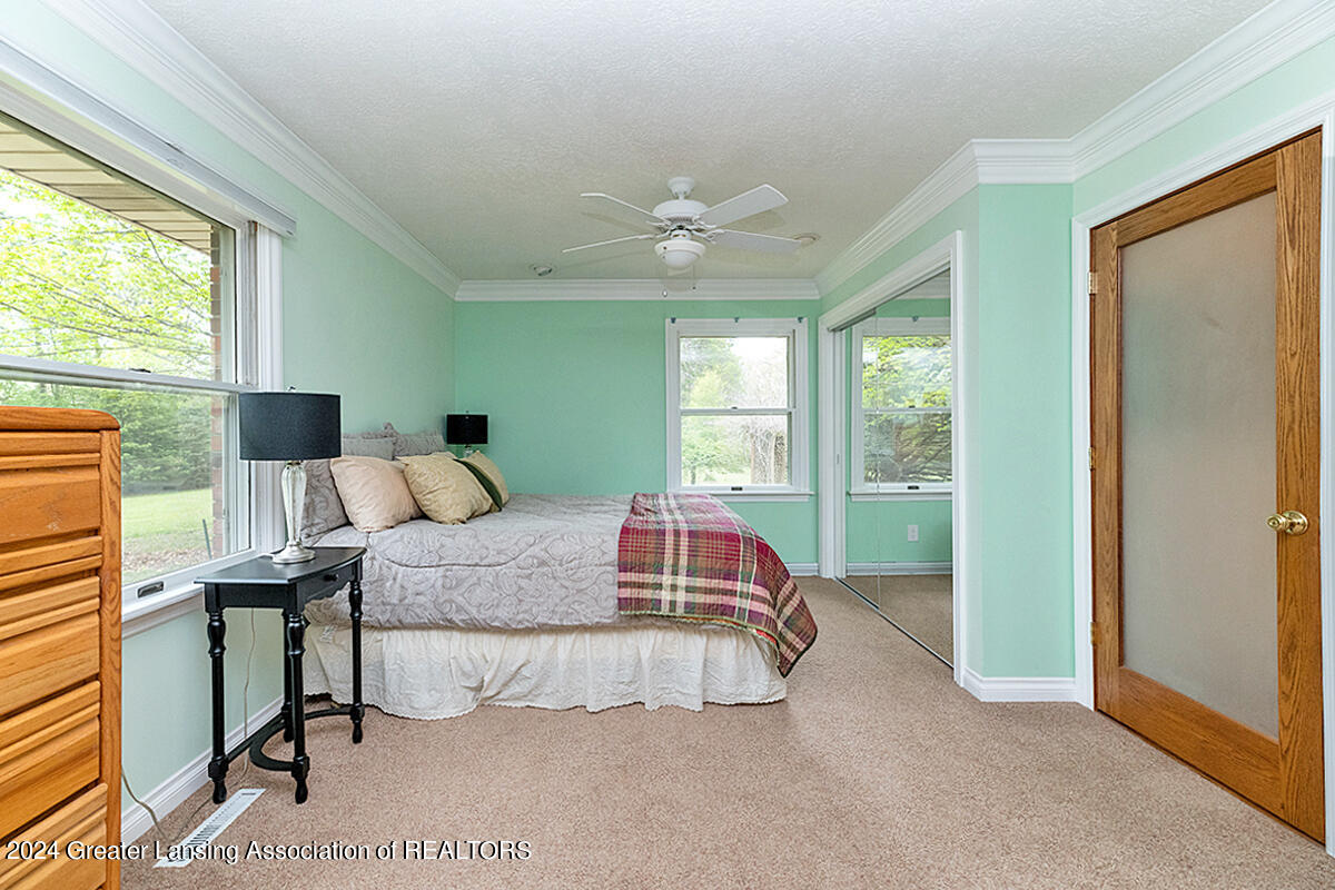 6427 East Clark Road Bath, MI 48808 - Photo 22 of 41 12