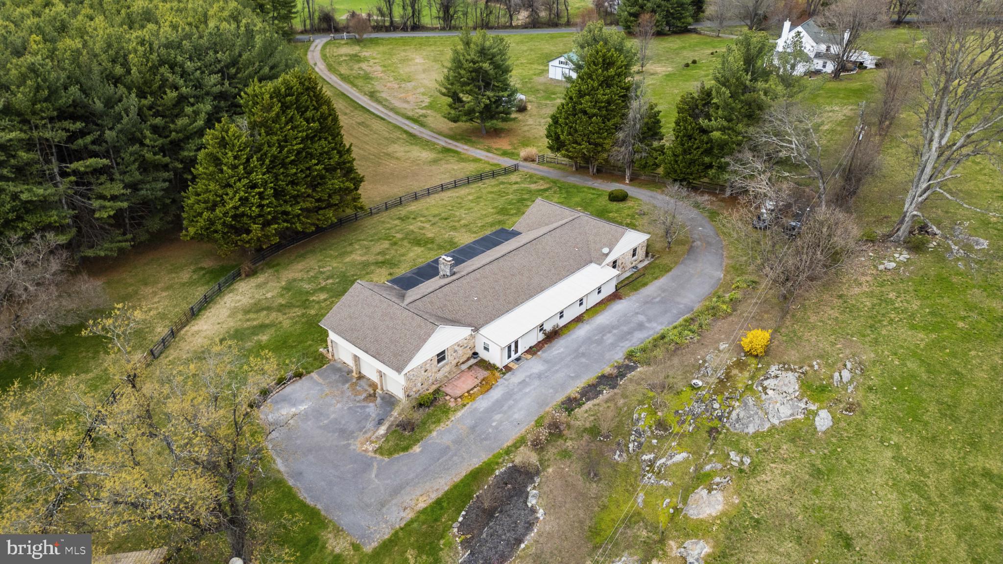 9265 Ramey Road Marshall, VA 20115 - Photo 44 of 49 an aerial view of a house with a yard