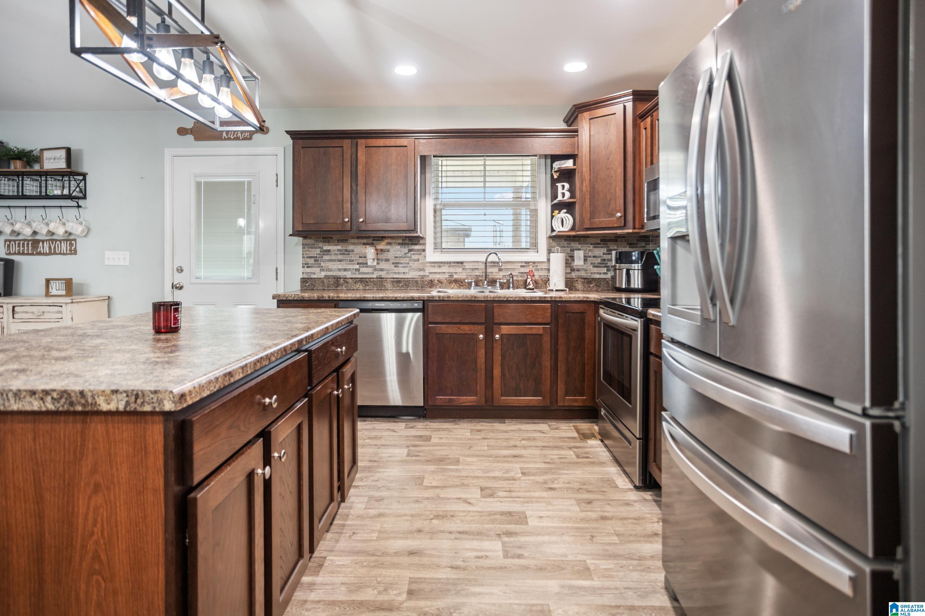 1069 Holt Circle Hayden, AL 35079 - Photo 13 of 44