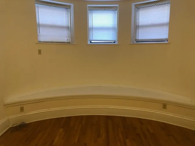 $2,300 | 1469 Beacon Street, Unit 9, Brookline, MA 02446