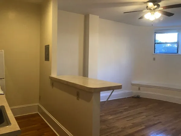 $2,300 | 1469 Beacon Street, Unit 9, Brookline, MA 02446