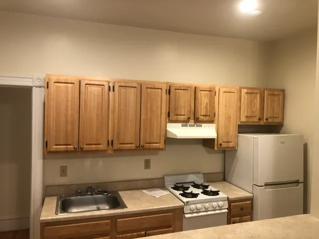 $2,300 | 1469 Beacon Street, Unit 9, Brookline, MA 02446