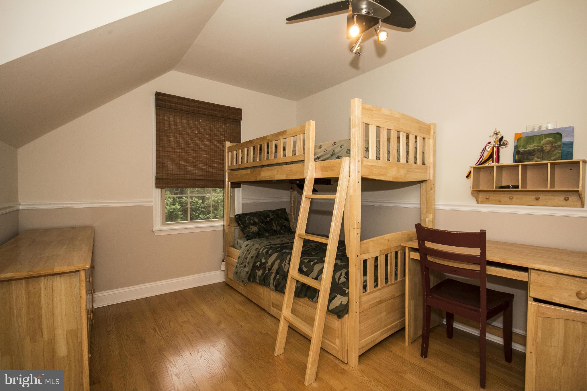 2420 Mt Ventus Road, Unit 1 Manchester, MD 21102 - Photo 17 of 30 Great Space with Hardwood Floors