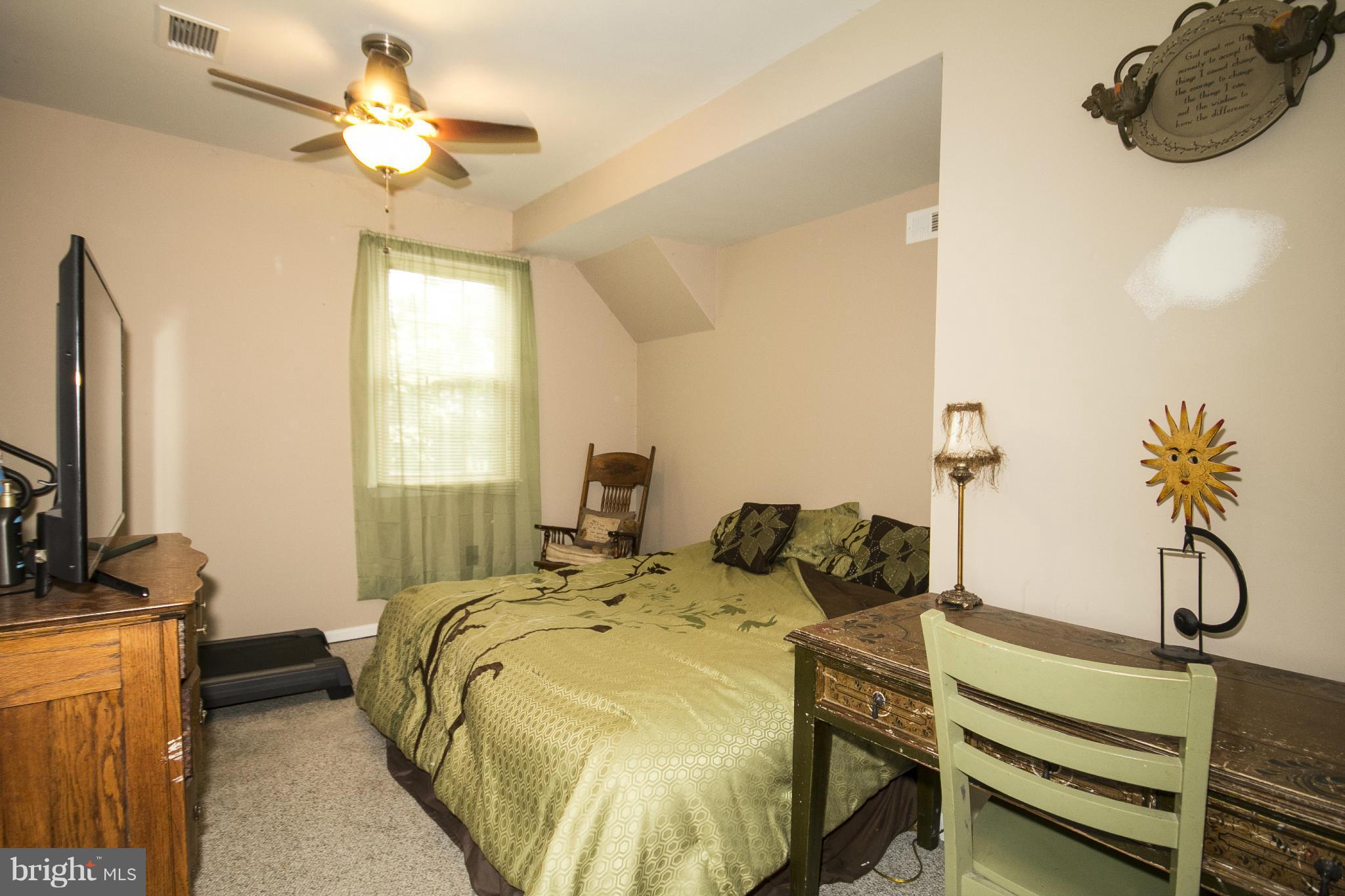 2420 Mt Ventus Road, Unit 1 Manchester, MD 21102 - Photo 21 of 30 Main Level Apartment Bedroom