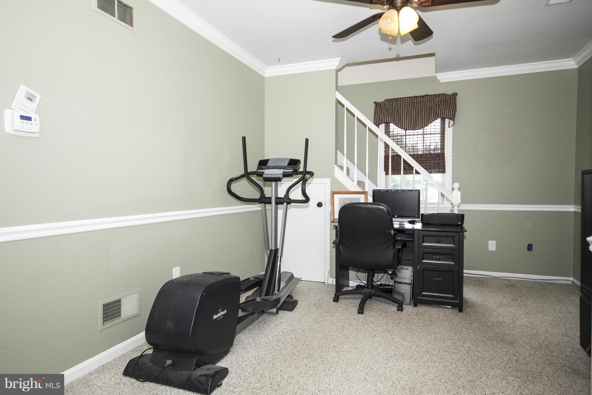 2420 Mt Ventus Road, Unit 1 Manchester, MD 21102 - Photo 23 of 30 Main Level Apt Living Room