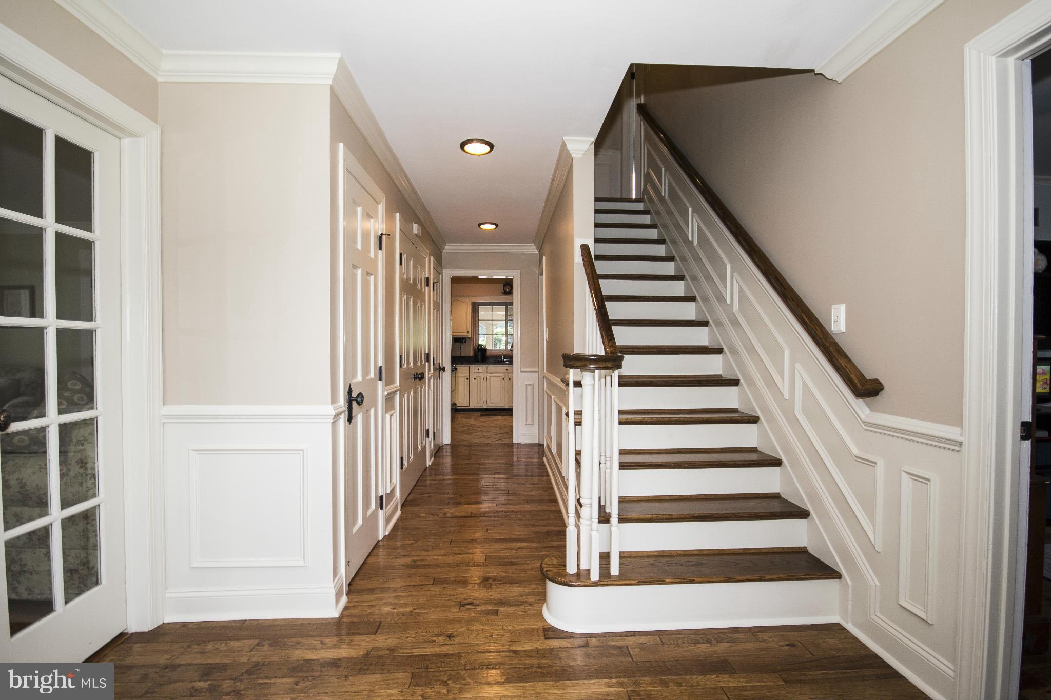 2420 Mt Ventus Road, Unit 1 Manchester, MD 21102 - Photo 4 of 30 Foyer w/Hichory Hardwoods