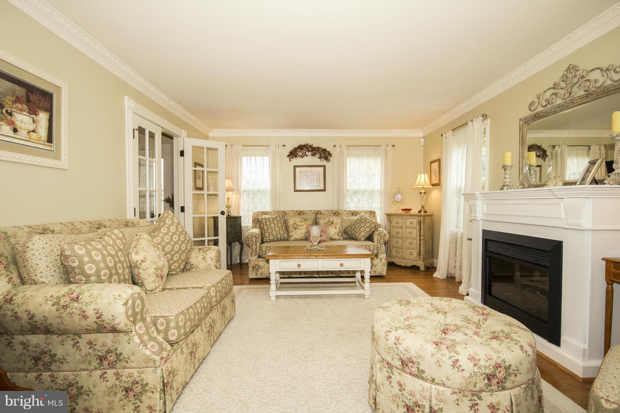 2420 Mt Ventus Road, Unit 1 Manchester, MD 21102 - Photo 6 of 30 Well Lit LR w/Fireplace