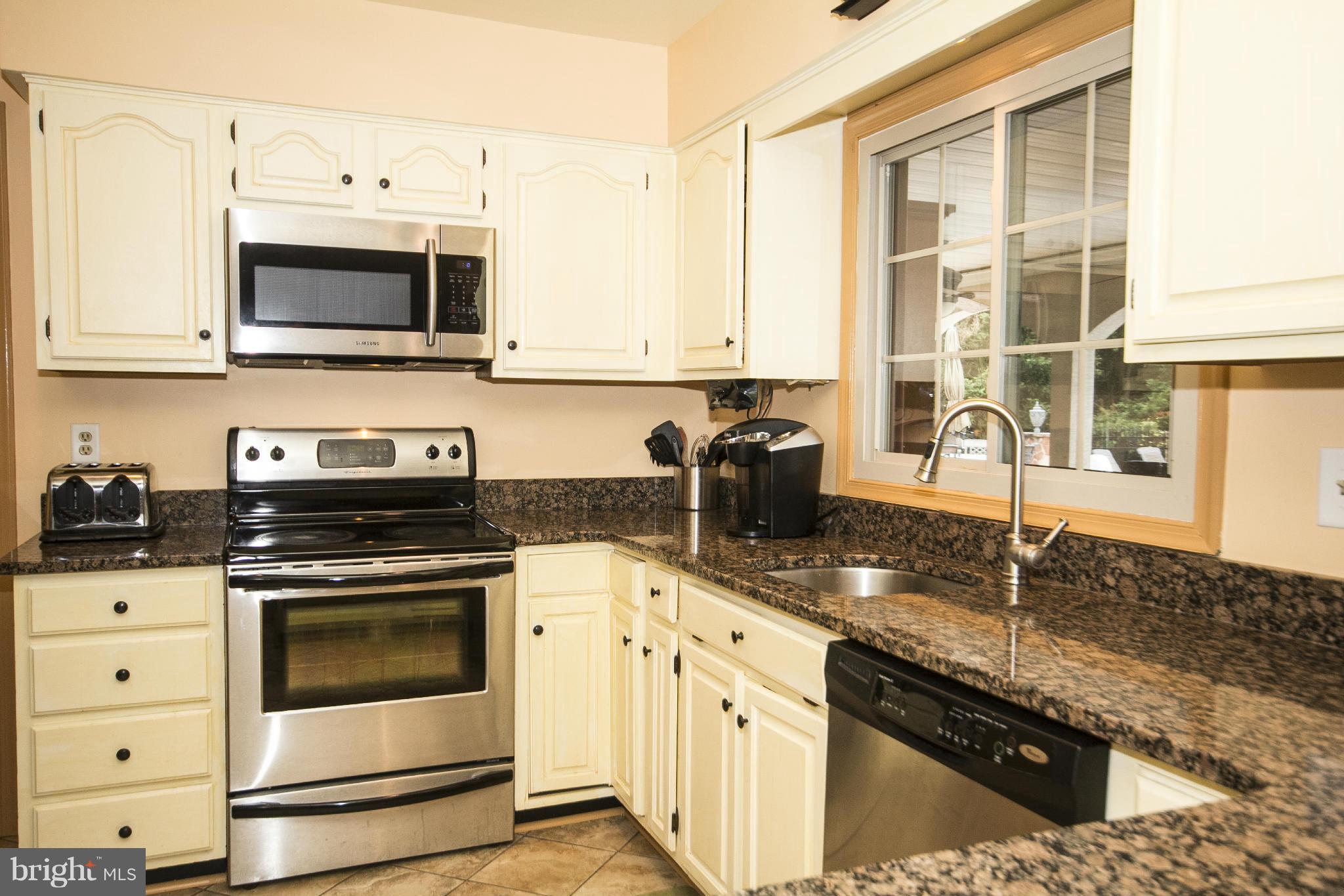 2420 Mt Ventus Road, Unit 1 Manchester, MD 21102 - Photo 9 of 30 SS