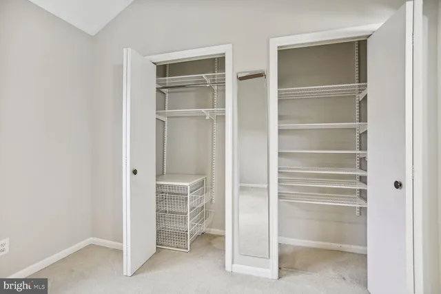 $2,700 | 1603 South Barton Street, Arlington, VA 22204