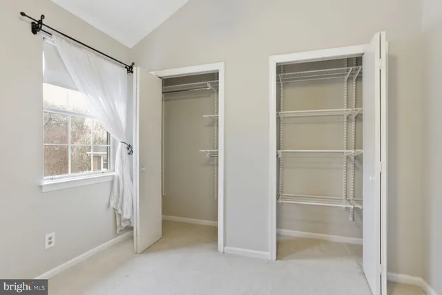 $2,700 | 1603 South Barton Street, Arlington, VA 22204