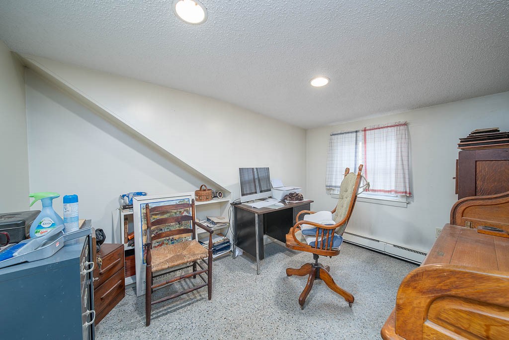 219 Peeptoad Road Scituate, RI 02857 - Photo 16 of 46