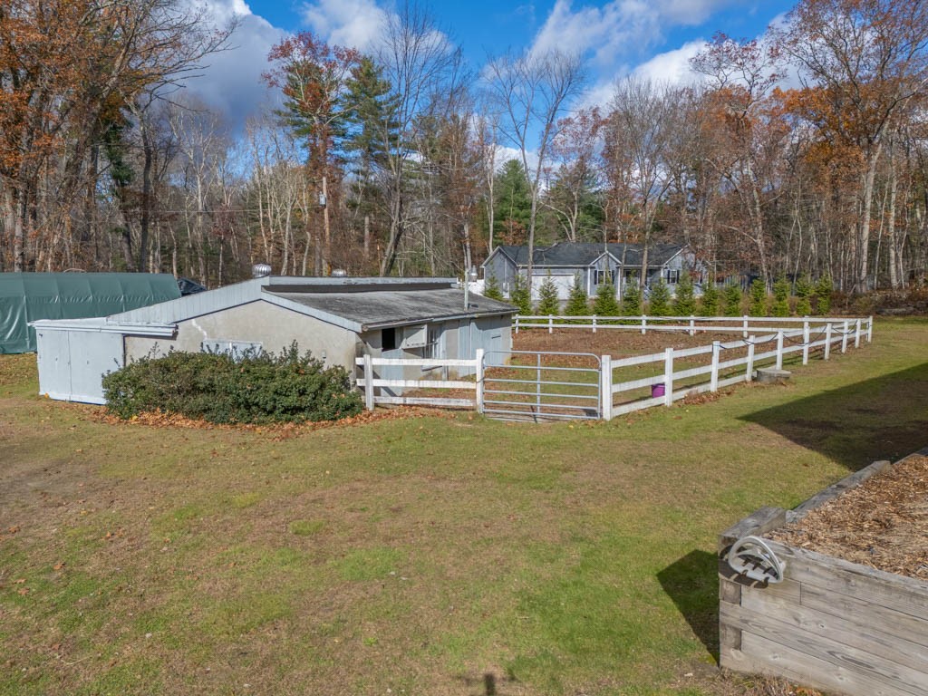 219 Peeptoad Road Scituate, RI 02857 - Photo 2 of 46