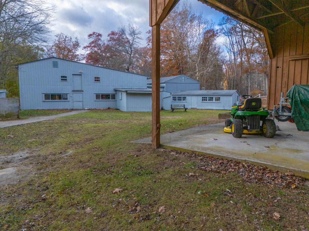 219 Peeptoad Road Scituate, RI 02857 - Photo 38 of 46