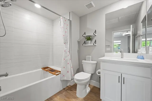 $890,000 | 4174 Salisto Street, Las Vegas, NV 89135