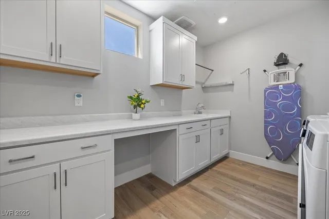 $890,000 | 4174 Salisto Street, Las Vegas, NV 89135