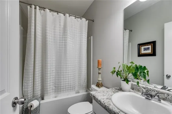 $299,900 | 204 Stone Creek Court, Temple, GA 30179