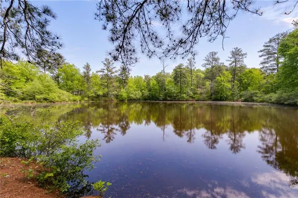 $299,900 | 204 Stone Creek Court, Temple, GA 30179