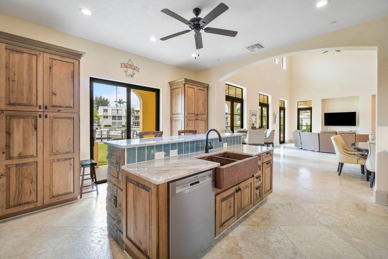 1101 Singer Drive Riviera Beach, FL 33404 - Photo 13 of 39 Kitchen