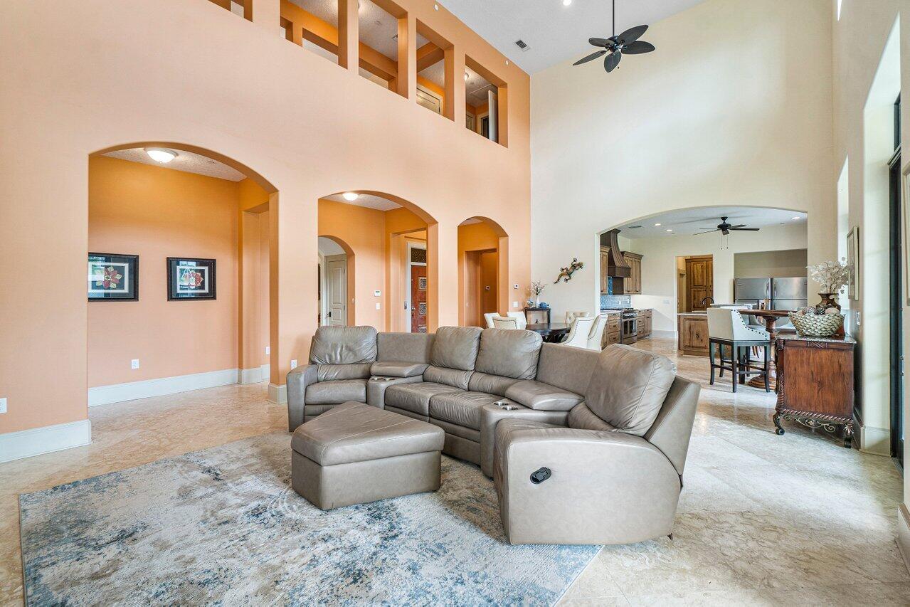 1101 Singer Drive Riviera Beach, FL 33404 - Photo 17 of 39 Great Room