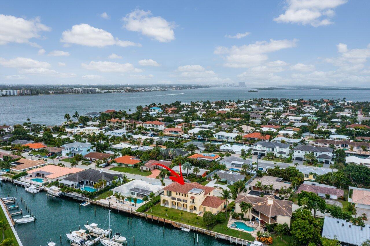 1101 Singer Drive Riviera Beach, FL 33404 - Photo 5 of 39 Aerial view to the North West