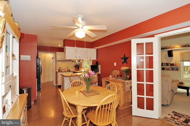 1727 Stratton Road Crofton, MD 21114 - Photo 8 of 18 Breakfast Area