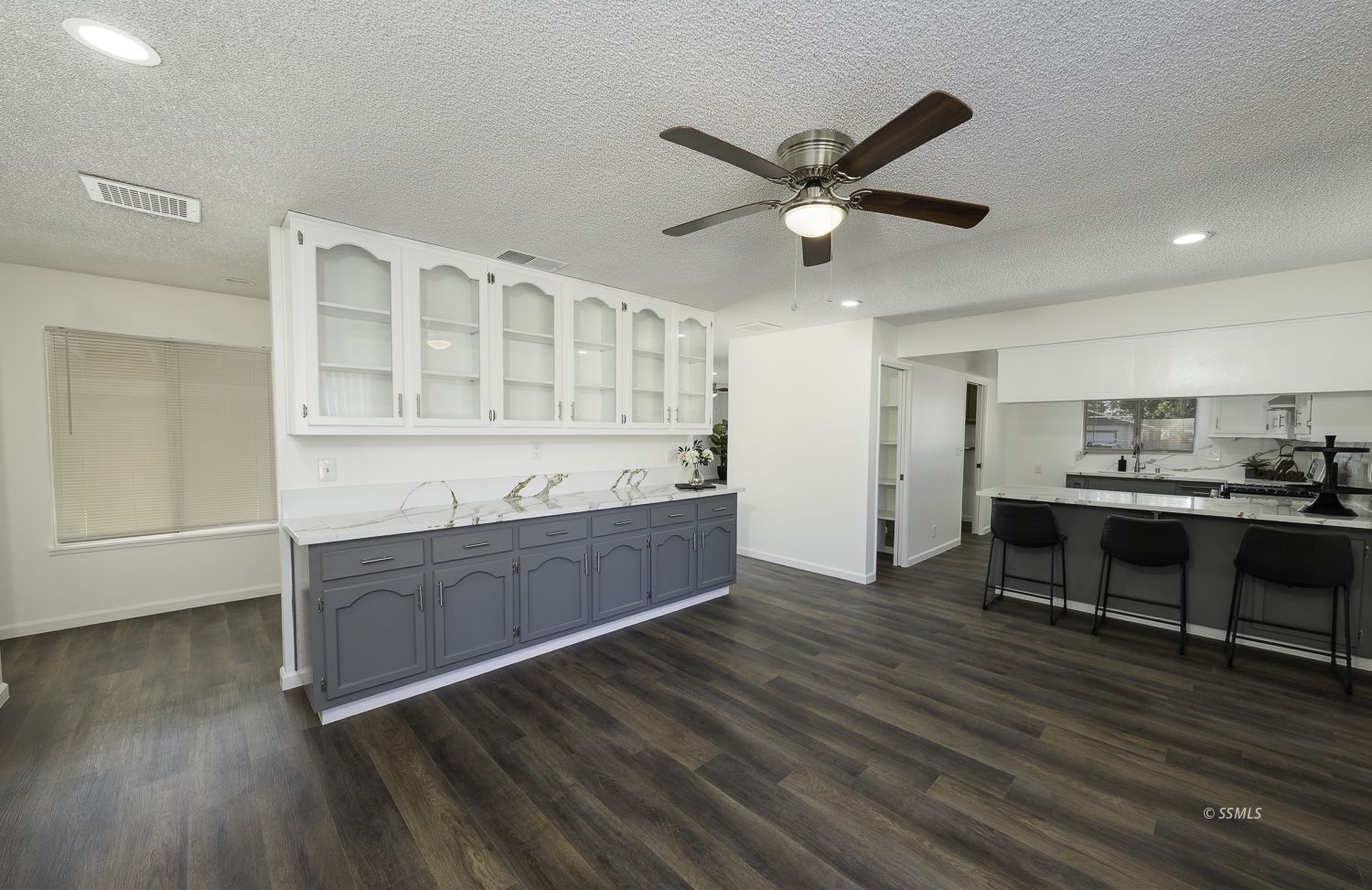 537 West Joyner Avenue Ridgecrest, CA 93555 - Photo 6 of 39