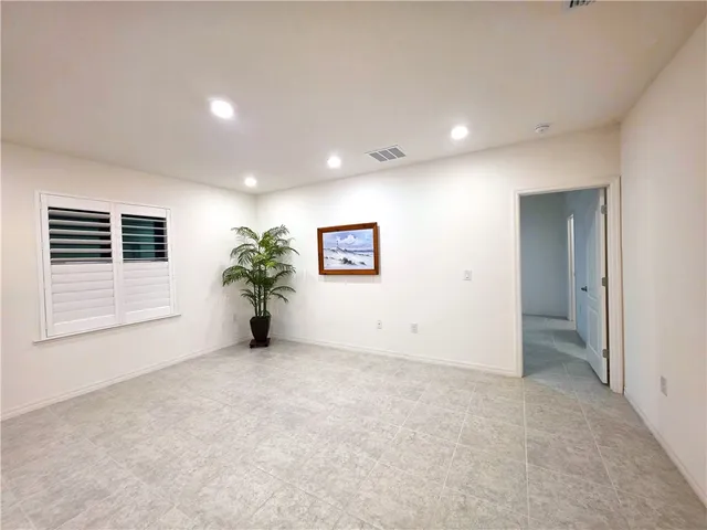 $2,050 | 7980 East 98th Avenue, Vero Beach, FL 32967