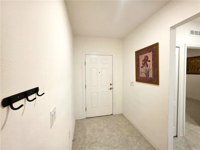 $2,050 | 7980 East 98th Avenue, Vero Beach, FL 32967