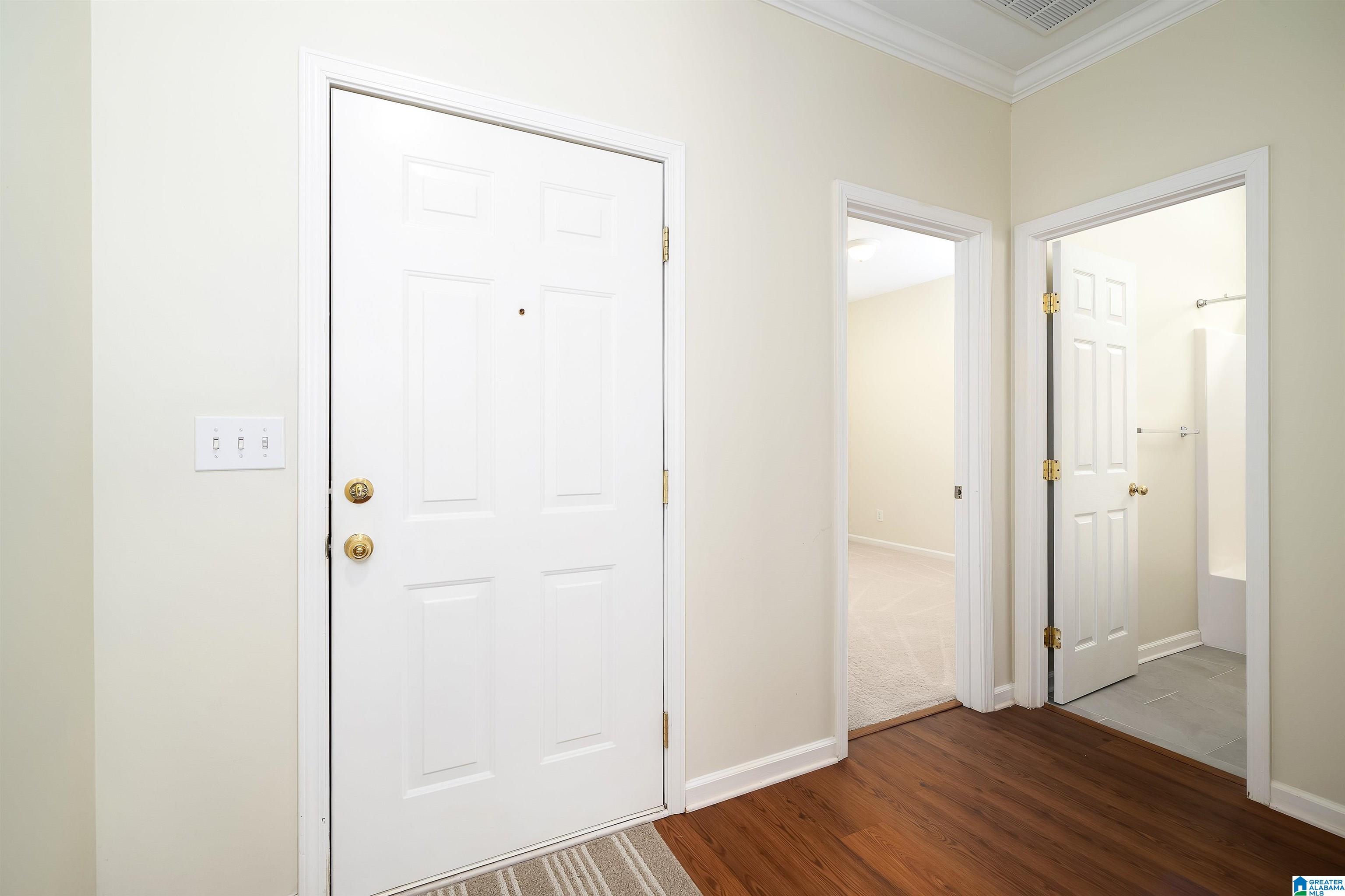 562 Summit Circle Fultondale, AL 35068 - Photo 5 of 26