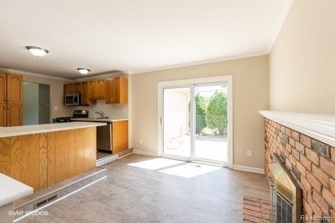 34923 Wick Road Romulus, MI 48174 - Photo 6 of 20