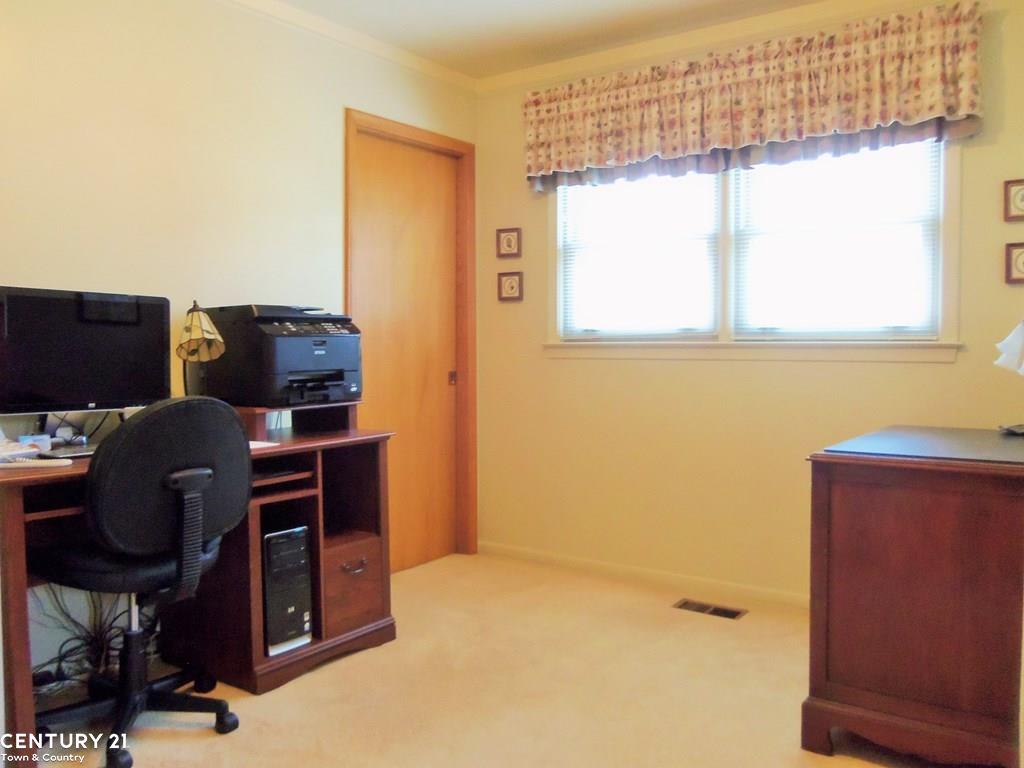 31537 Kelly Road Fraser, MI 48026 - Photo 11 of 13