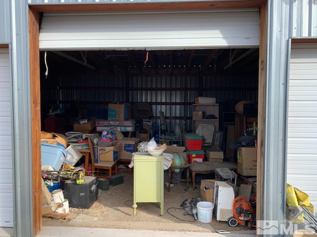 2975 Lone Tree Road Fallon, NV 89406 - Photo 24 of 26 a room with storage and utility