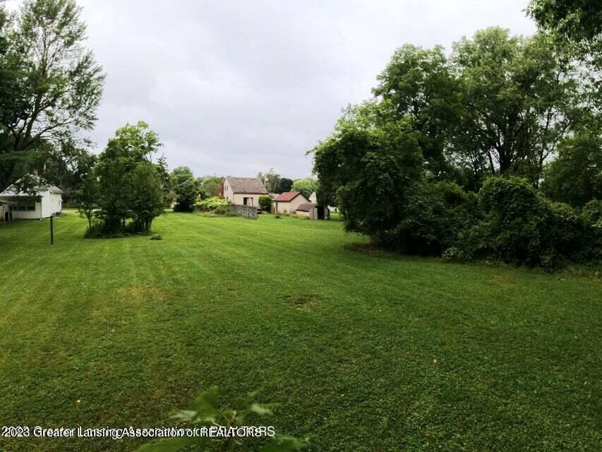 507 Stoner Road Lansing, MI 48917 - Photo 9 of 11 20220826143047659690000000-o