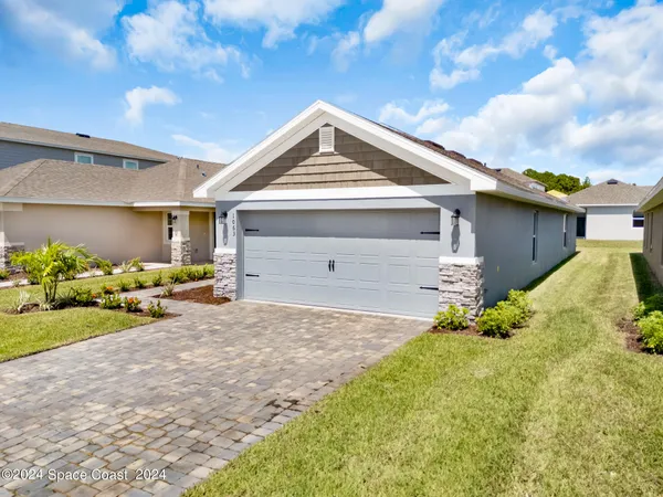 $2,200 | 1063 Grantham Lane, Palm Bay, FL 32909
