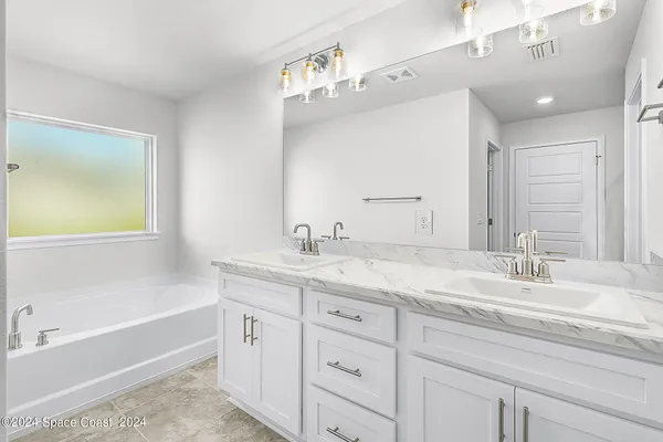 $2,200 | 1063 Grantham Lane, Palm Bay, FL 32909
