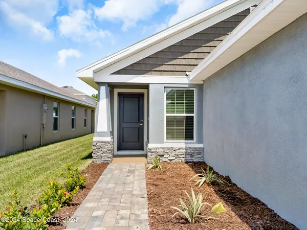 $2,200 | 1063 Grantham Lane, Palm Bay, FL 32909
