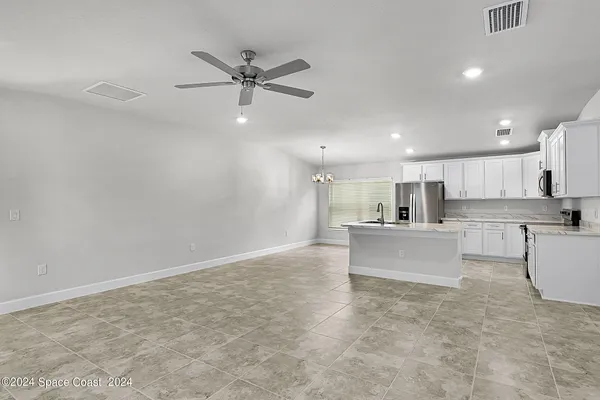 $2,200 | 1063 Grantham Lane, Palm Bay, FL 32909
