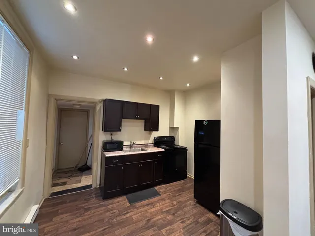 $950 | 3734 North Sydenham Street, Unit 1, Philadelphia, PA 19140