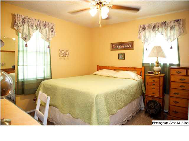 448 Beasley Road Gardendale, AL 35071 - Photo 12 of 20 Gallery Image 12